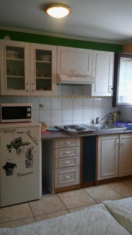 Apartments Katarina 乌马格 外观 照片
